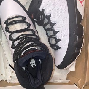 Air Jordan 9 Retro OG “Space Jam”